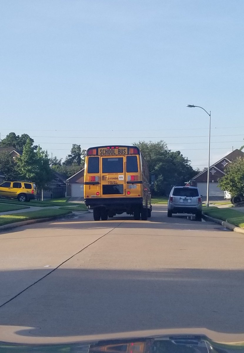 Prin_Lewis's tweet photo. One of the first signs of a new school year! Tomball ISD is running routes. Have a great year everyone! @TomballISD
#hugabusdriver https://t.co/qmjmYUrMf2