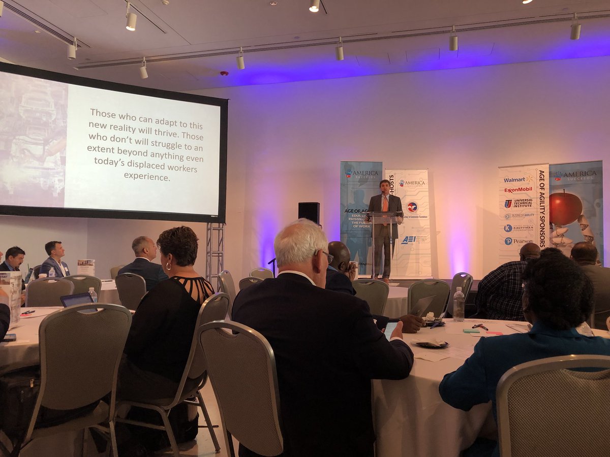 TechGuyJeff's tweet image. The 4th industrial revolution - those who adapt will thrive #futureofwork #ageofagility @AmericaSucceeds