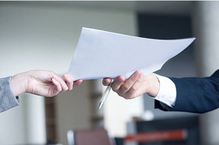 Vous opérez un changement de commissaire aux comptes dans votre #SARL ?

👉 Votre annonce légale 📰 est moins cher avec notre service en ligne : 

publicationannoncelegale.fr/blogs/demarche…