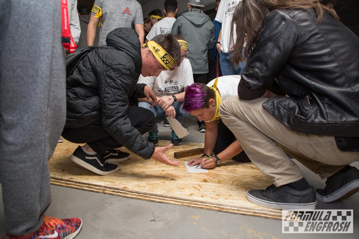 HEEEELLOOO ENGFROSH! 24 Days to go and we've reached 62% of our capacity! Register at studentapps.carleton.ca/orientation/fa…