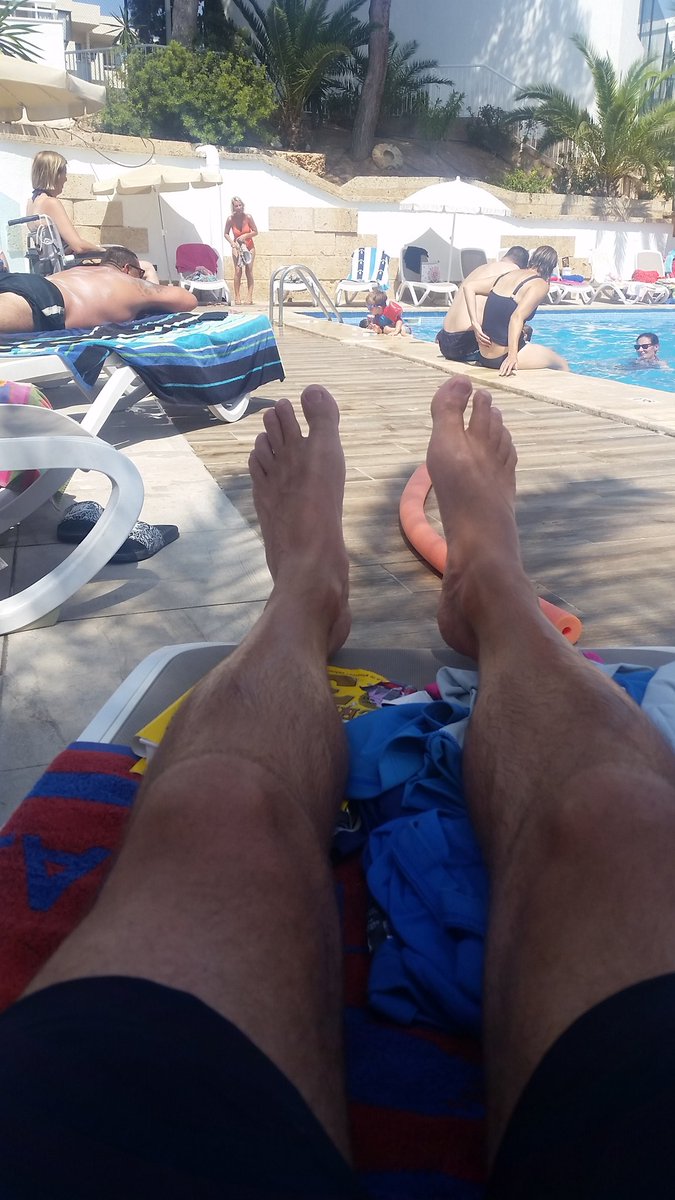 GJH167's tweet photo. Last day in the sun with the kids, fabulous time, back home for a couple of days then off again https://t.co/NAmhQ0tZwI