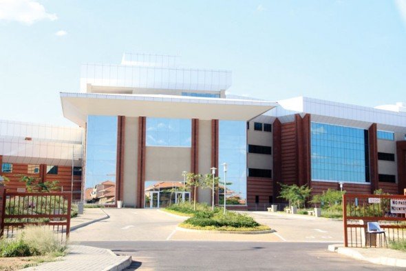 UBBotswana's tweet photo. NINETH CONSAMS MEETING UNDERWAY
UB is hosting 9th Meeting of the Consortium of New Southern African Medical Schools (CONSAMS) under the theme: Transforming Health Care Delivery - One Medical School at a Time - at Sir Ketumile Masire University Hospital from today until tomorrow. https://t.co/EmqId1YudD