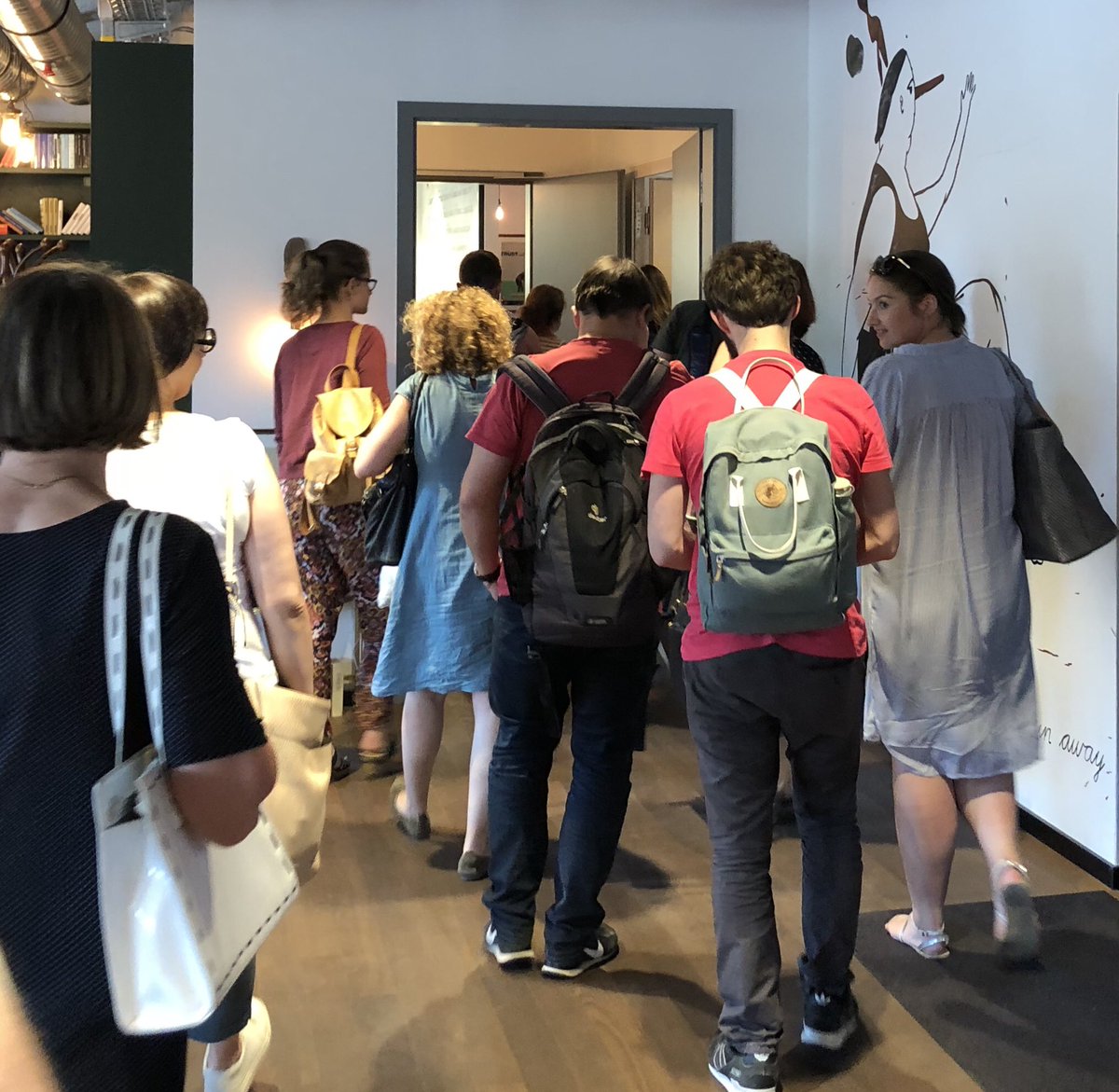 Archetype_DE's tweet image. Los geht’s zu unserem jährlichen #Text100 #Sommer #TeamEvent. ☀️Noch wissen wir nicht, wohin es geht. Die Spannung steigt!  #Text100onTour