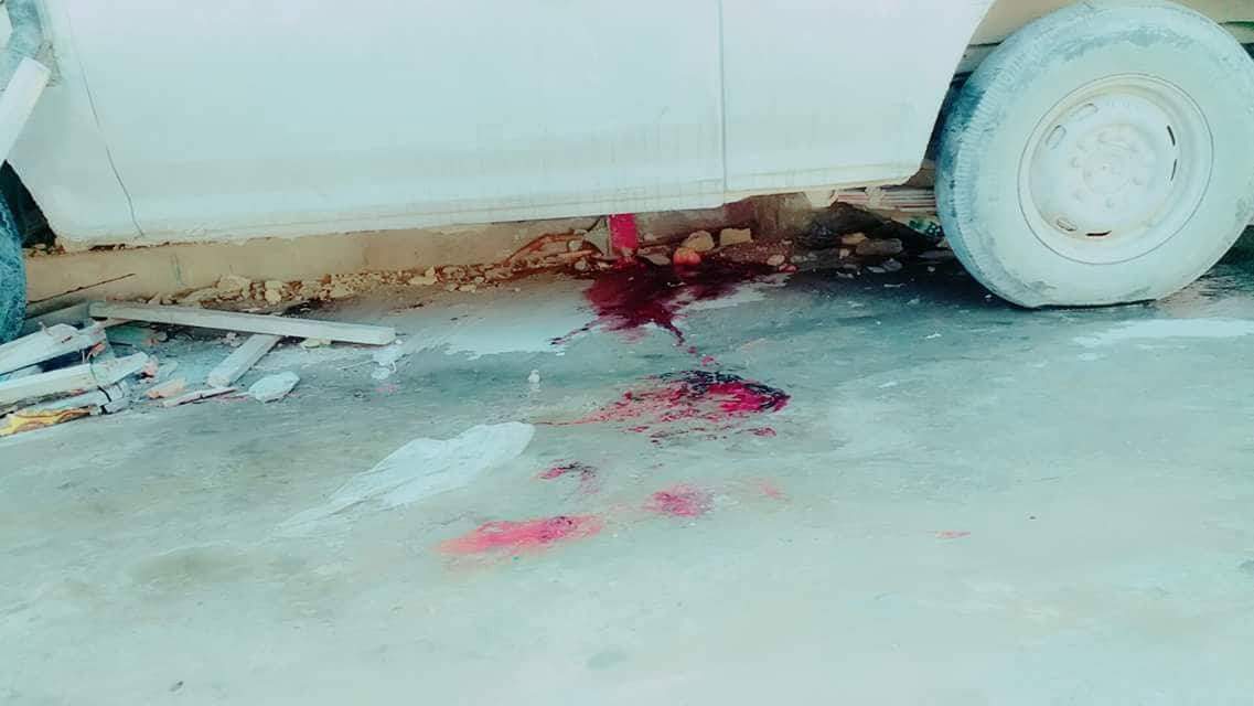 RadioDanan's tweet photo. Update: This is the aftermath of a car accident in #Mogadishu at #Hodan district,#Taleeh that left the death of one pedestrian. Two other people are also reported injured in the fatality.#Somalia. https://t.co/KC4OVM1KGB