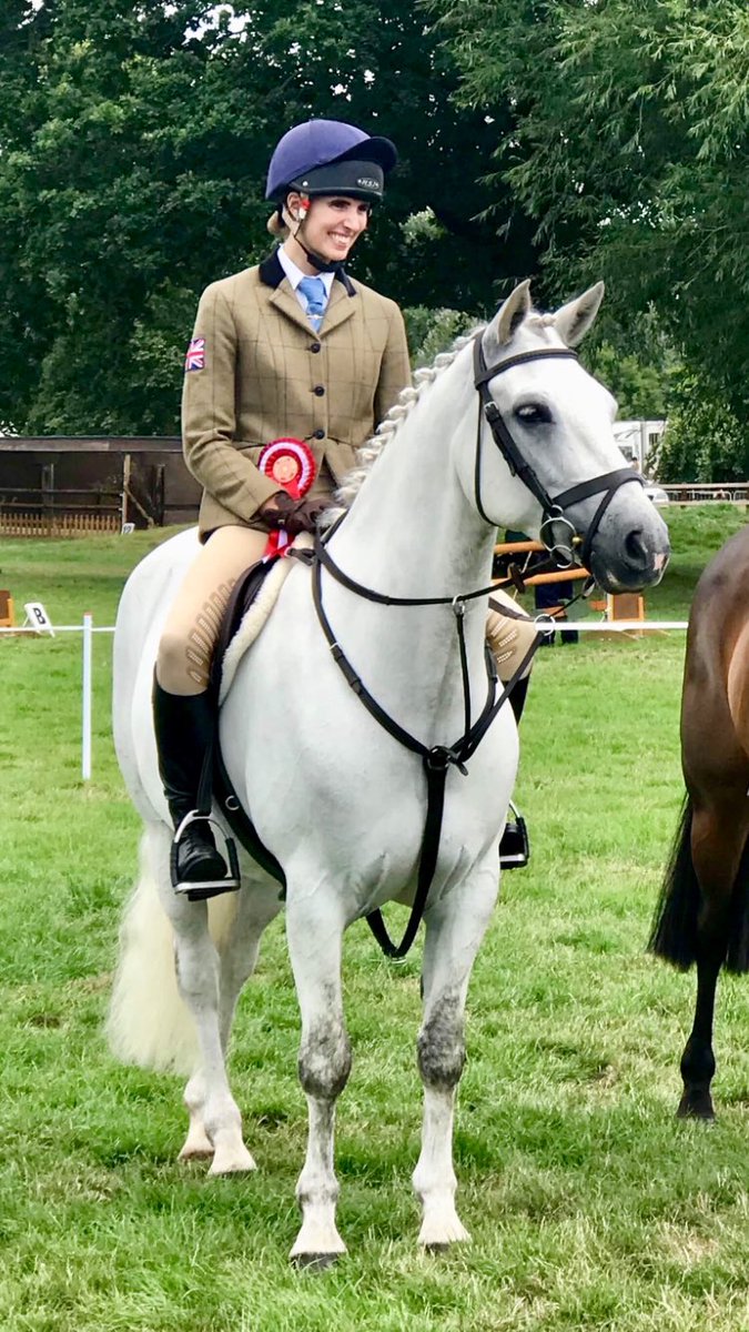 KAS123VQ's tweet image. Good luck next weekend Lydia and Arthur in Dublin and Galway #teameng