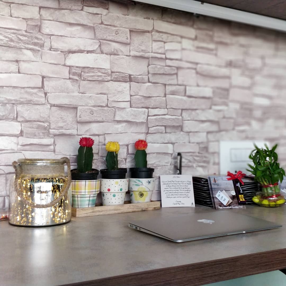 SparkPlugCowork's tweet image. Happy International Co-working Day, We love to have you guys here! 

#CoworkingDay #InternationalCoworkingDay #coworks #Startup #coworking #startupindia #bangalore #entrepreneur #entrepreneurship #Entrepreneurs #coworker