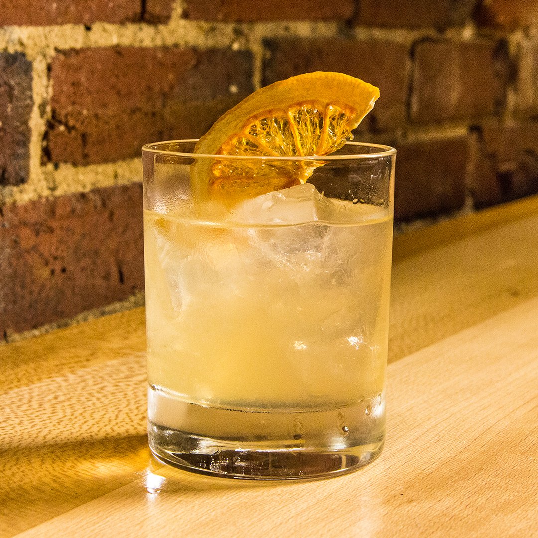 SottoDC's tweet photo. The name is Minor Threat for a reason. Come find out why this delicious grapefruit infused Mezcal cocktail is all the rave! #sottodc #cocktails #bar #music #Italianfood #bestofdc #bar #dcbar #love #fun #drinks #girls #grapefruit #fresh #citrus #bubbles https://t.co/nqUe3KBWWV