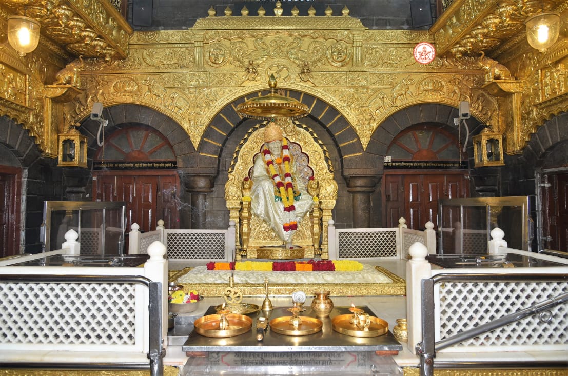 SSSTShirdi's tweet photo. 🌷🌷 जय साई🌷🌷 धुपारती ०९ आँगस्ट २०१८ https://t.co/njoB2foBnq