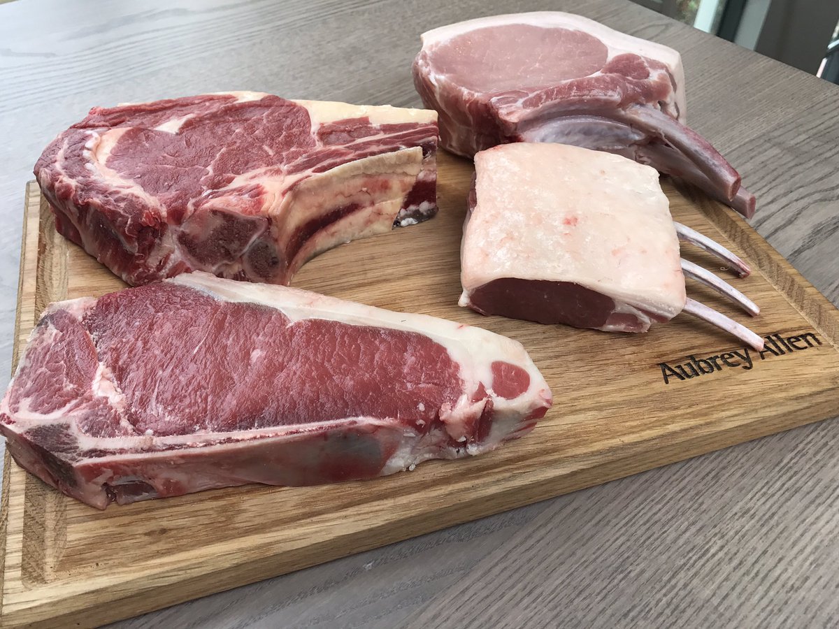 LewisKelsey2's tweet photo. Great cuts on offer for today's menu tasting @EdgbastonPark @AubreyAllen  #steak #dryagedbeef https://t.co/CGEkZdrE4c
