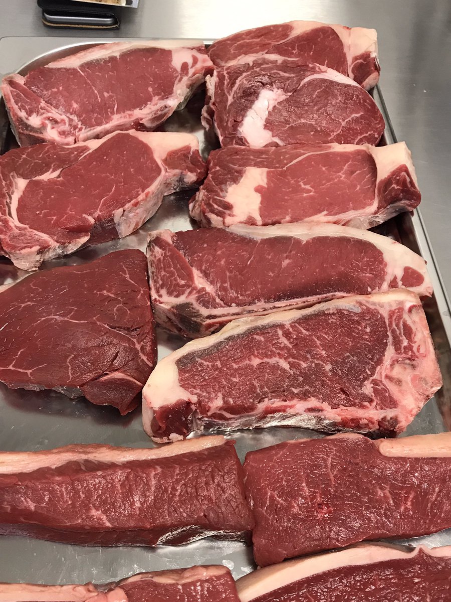 LewisKelsey2's tweet photo. Great cuts on offer for today's menu tasting @EdgbastonPark @AubreyAllen  #steak #dryagedbeef https://t.co/CGEkZdrE4c
