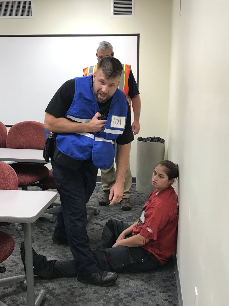 TheNewRiverCity's tweet image. Training scenarios are underway for day 3 of @NCBRT training in Radford.#ATIRC