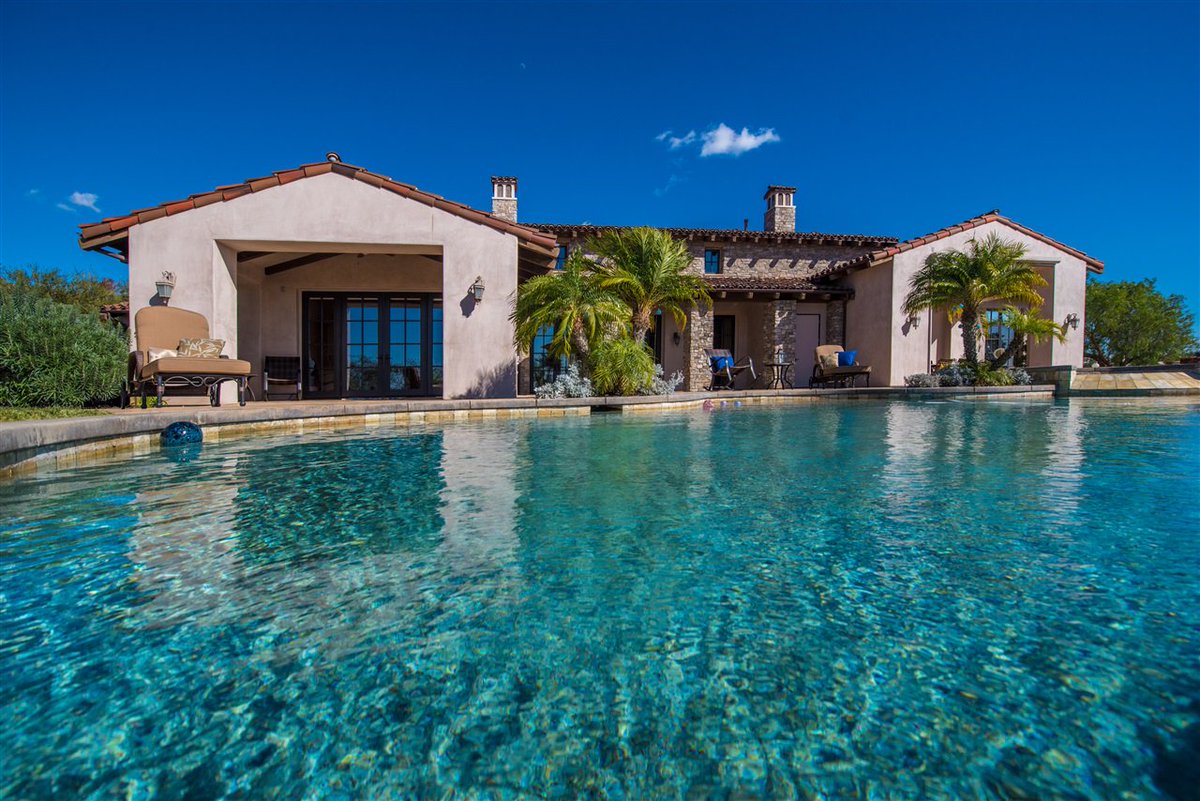 CPCRealEstate1's tweet photo. #OPENHOUSE | #SUNDAY, Aug 12 from 1-4pm
8055 Doug Hill, San Diego, Ca 92127
https://t.co/VgcQfxKZtx
#santaluz #sandiego #california #panoramicoceanviews #luxuryrealestate #luxurylifestyle #californiarealestate #califoniarealestateagent #realestate #dreamhome #PSIR #8055DougHill https://t.co/uOAAeqzjLG