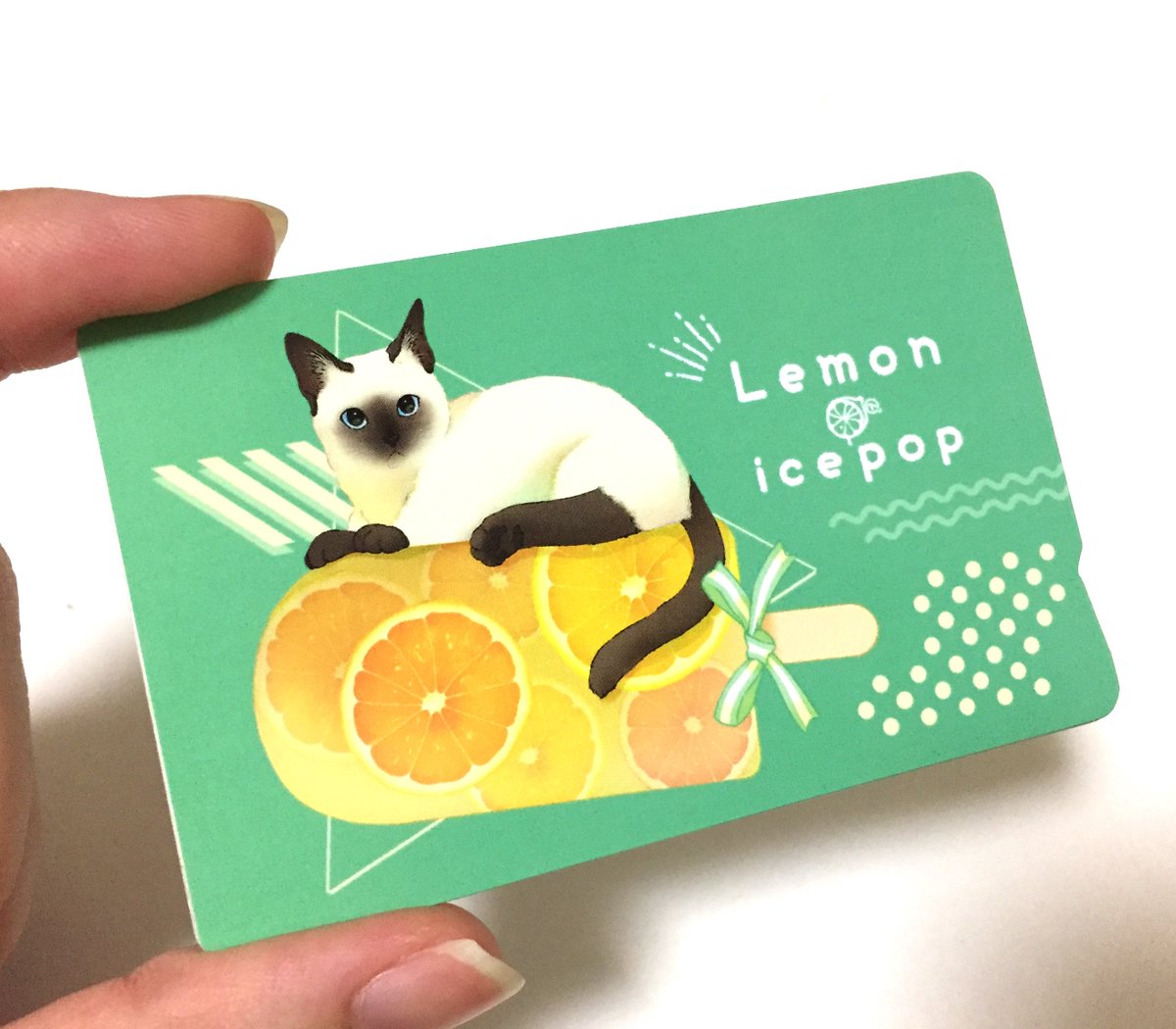 のべ子 シャム猫あずきさん No Twitter やったー アイスキャンディーにゃんこ届いたよー クリアな感じもうまくいった 白いのは珪藻土コースターですおしゃれ 土曜日にはminneに出せると思いますしくよろ シャム猫 ハンドメイドにゃんこ部 ねこ好きさん