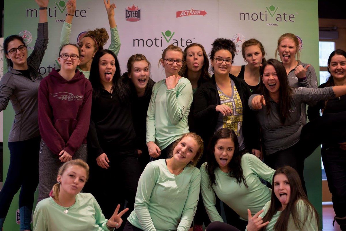 MotivateCanada's tweet image. #TBT to our Physical Literacy for Females Project (now known as Leading Educating Active Females) celebration. This project builds capacity for girls &amp;amp; young women to participate &amp;amp; lead in sport. Find out more by visiting our website! #GIRLPOWER #physicalliteracy #motivatecanada