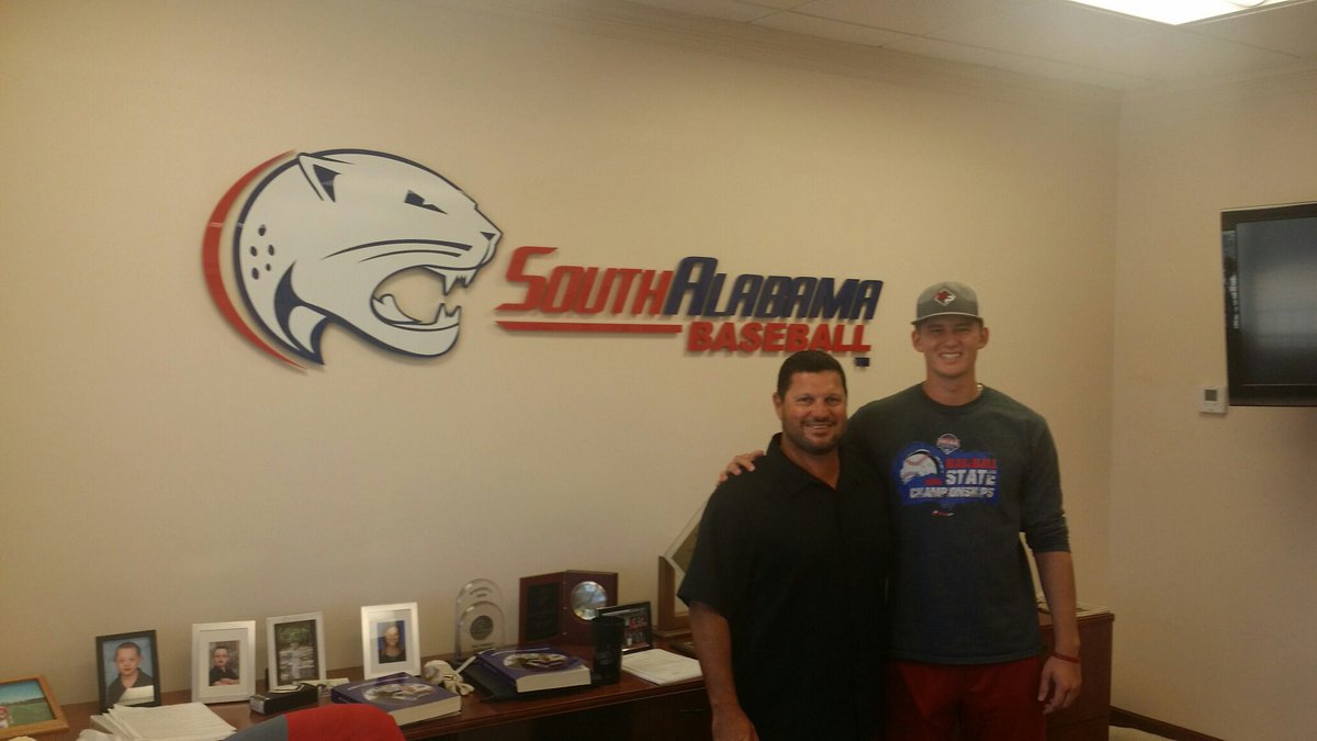 Tyler Knierim tweet media