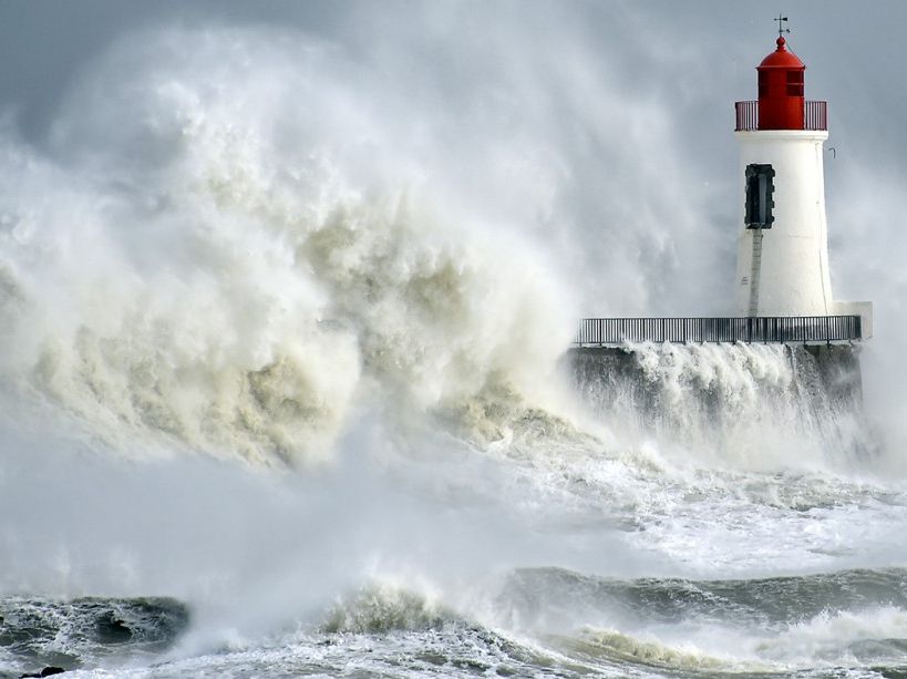 #JeudiPhoto 
Le temps est à l'orage...