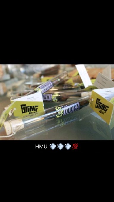 HMU , Thai sticks ! 💨🍪💵 https://t.co/pYIK4MZRzc<a href="/tag/sundayvibes"class="tags"><span>#sundayvibes</span></a><a href="/tag/maserati"class="tags"><span>#maserati</span></a>