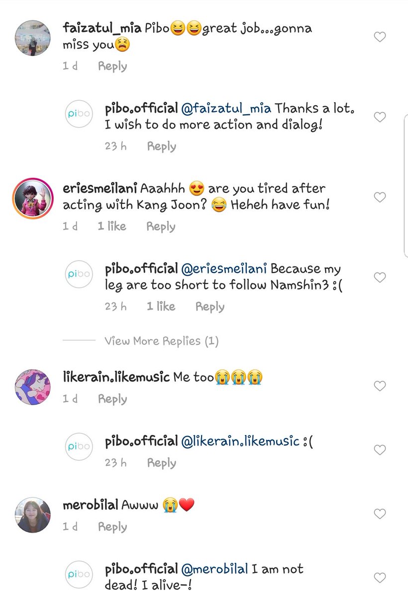 leeleeeput's tweet photo. Omg 🤣 Look how witty Maibo (Pibo) is. Love how he answers his 'fans' comments. 🤖
"I need a new job" 😅
I bet NamshinIII's very proud of you, Maibo. 🤗
#AreYouHuman #AreYouHumanToo #maibo https://t.co/u6Uv1LZopV
