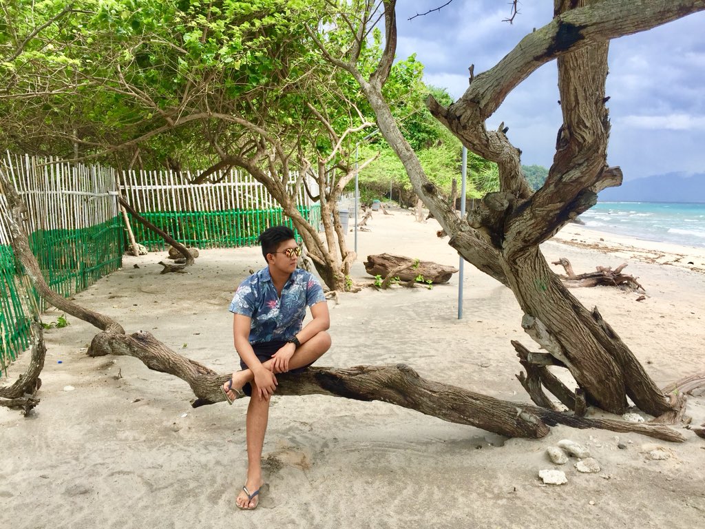 jaeromesina's tweet photo. Escaping Reality! 🌊🍃 https://t.co/SVvUavdTRp