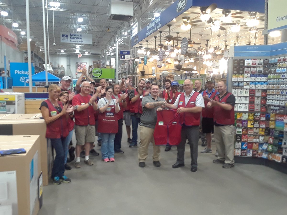 0438Low's tweet photo. Congrats to Will Fox on Promotion to SSM- Area 4 and Red Vest Ready!!!👏👏👏👏👏 https://t.co/SDA3V3pSHO