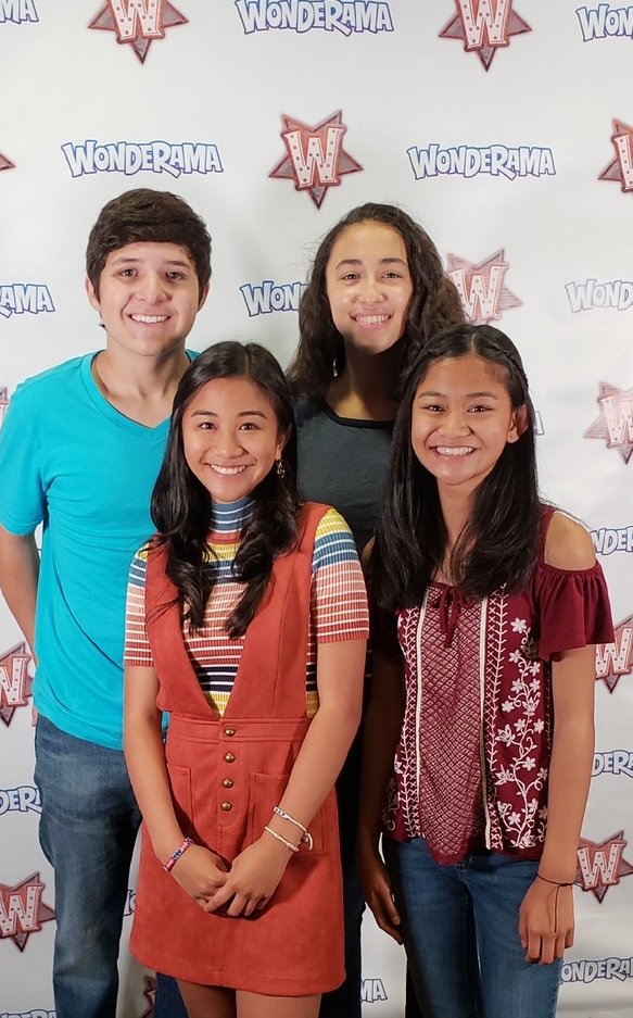 AngelineSkye's tweet photo. Awesome times @Wonderama_TV #BTS with our @awesomenesstv #DreamWorksTV Junk Drawer Magical friends @walktx1 and @akira_sky #NewYorkCity 🎬😊💕 https://t.co/D39B2qrT6u