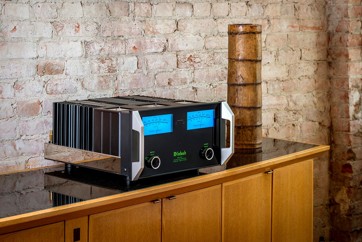 mcintosh-club.ru/items/149
New flagmanship stereo amplifier #McIntosh MC462 2-channel solid-state amplifier!
#mc462 #mcintoshmc462