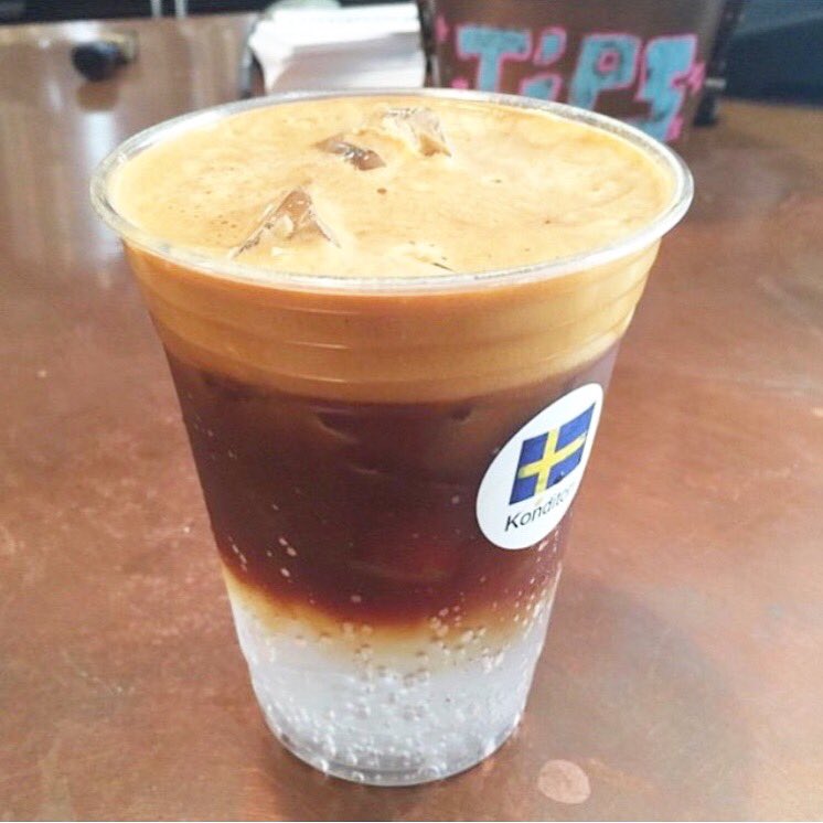 Konditorinyc's tweet photo. The secret weapon to beat the summer heat.🔥🔫 (You’re welcome) 😎 https://t.co/aDhaR1WZVB