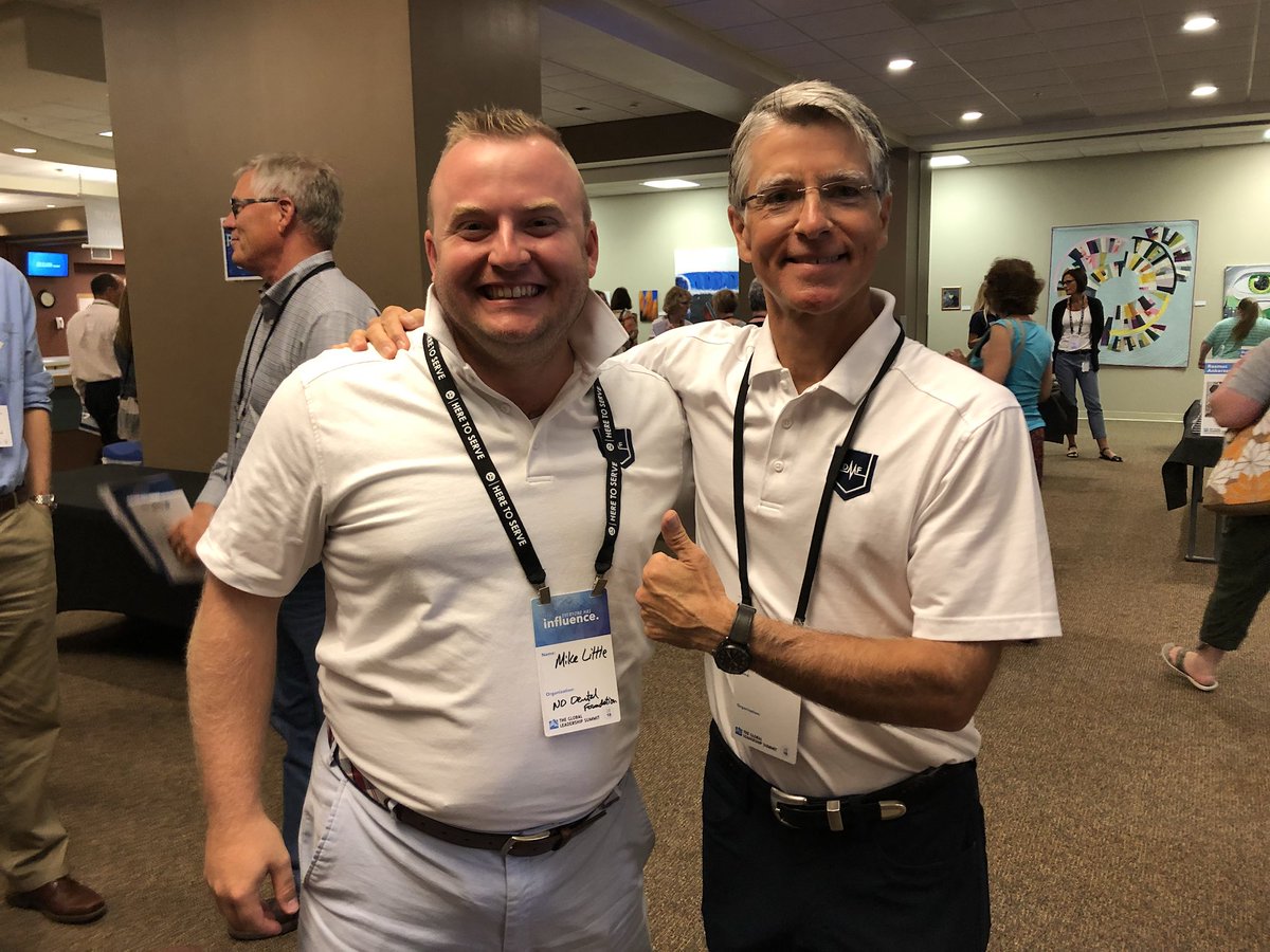 Glad Mike Little from <a href="/NDDFoundation/">NDDFoundation</a> got the memo to wear his <a href="/DakotaMedFdn/">Dakota Medical Fdn</a> shirt! #GLS18