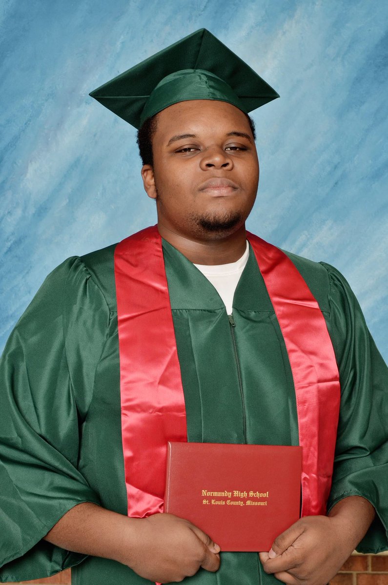 Rest In Perfect Paradise 🤴🏿 

May 20, 1996 - August 9, 2014 

#ripmikebrown #BlackLivesMatters