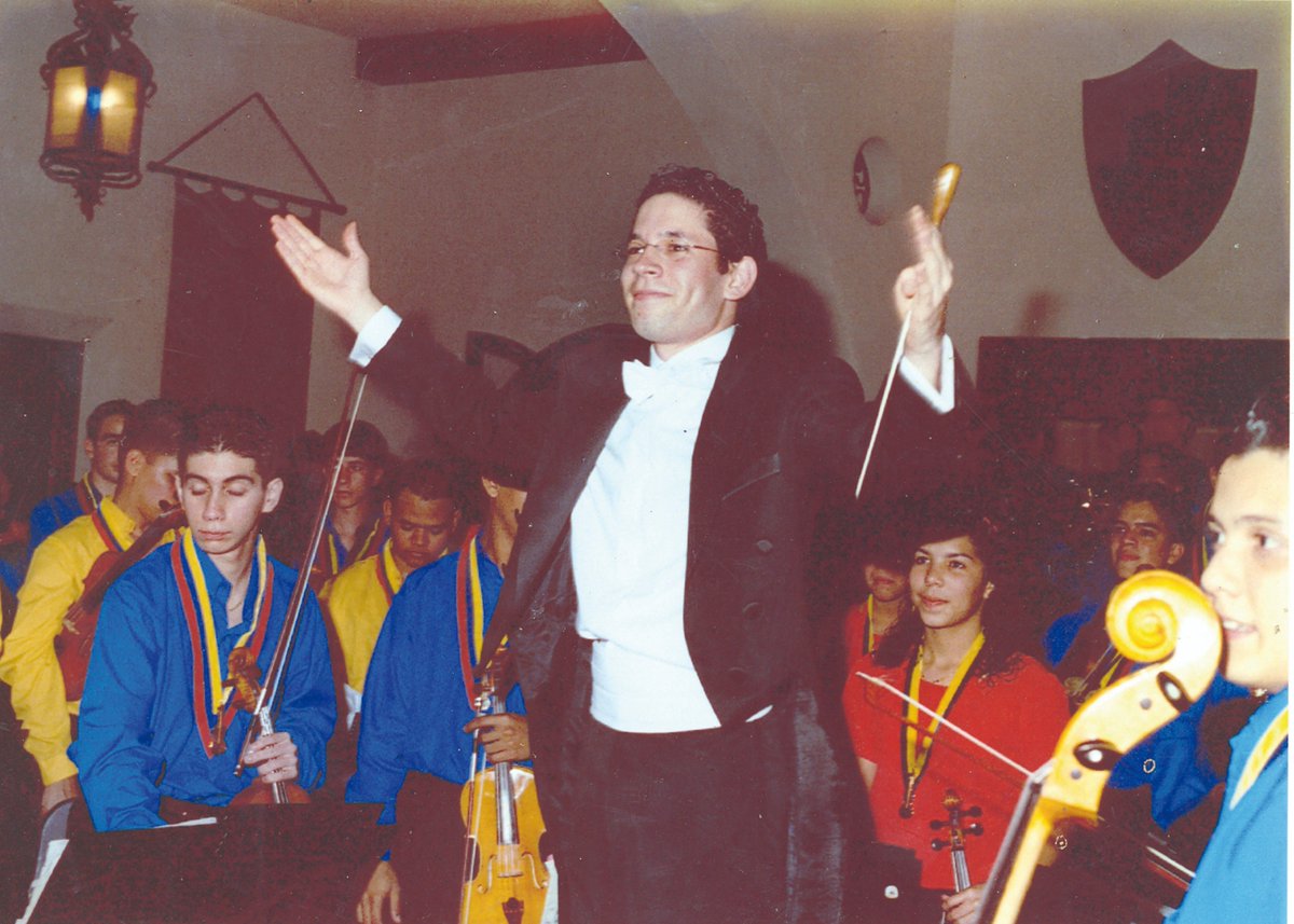 Gustavo Dudamel tweet media