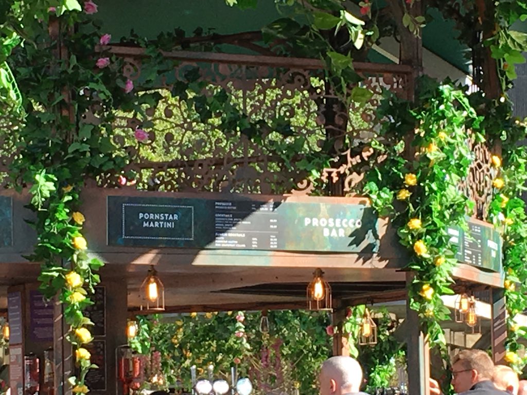 What a pleasant place to spend a hour or two. Tea, Cake and a personal performance from @adambaxtermagic there is even a Prosecco bar, which feels a little wasted with out <a href="/crutchfieldj/">Jimmy Crutchfield</a>