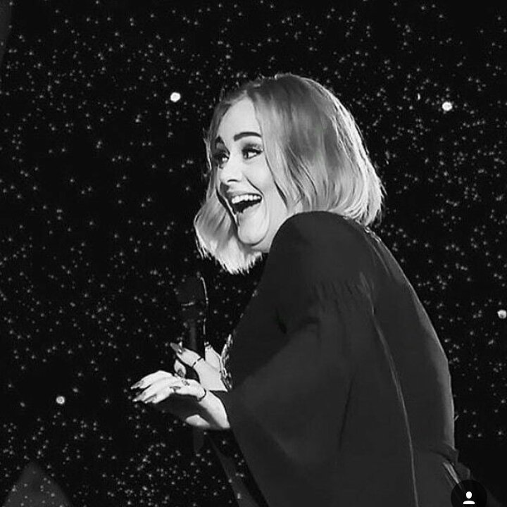 loojy_adele's tweet image. #Daydreamers 
vote for adele plz
👇👇👇👇
billboard.com/fan-army-brack…
