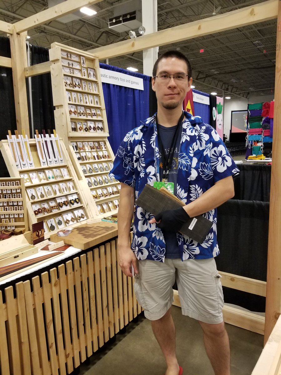 ReActivDesigns's tweet photo. @2BrosAndABard repping that exotic wood life #woodworking #chopsticks https://t.co/PJlaDnRllO