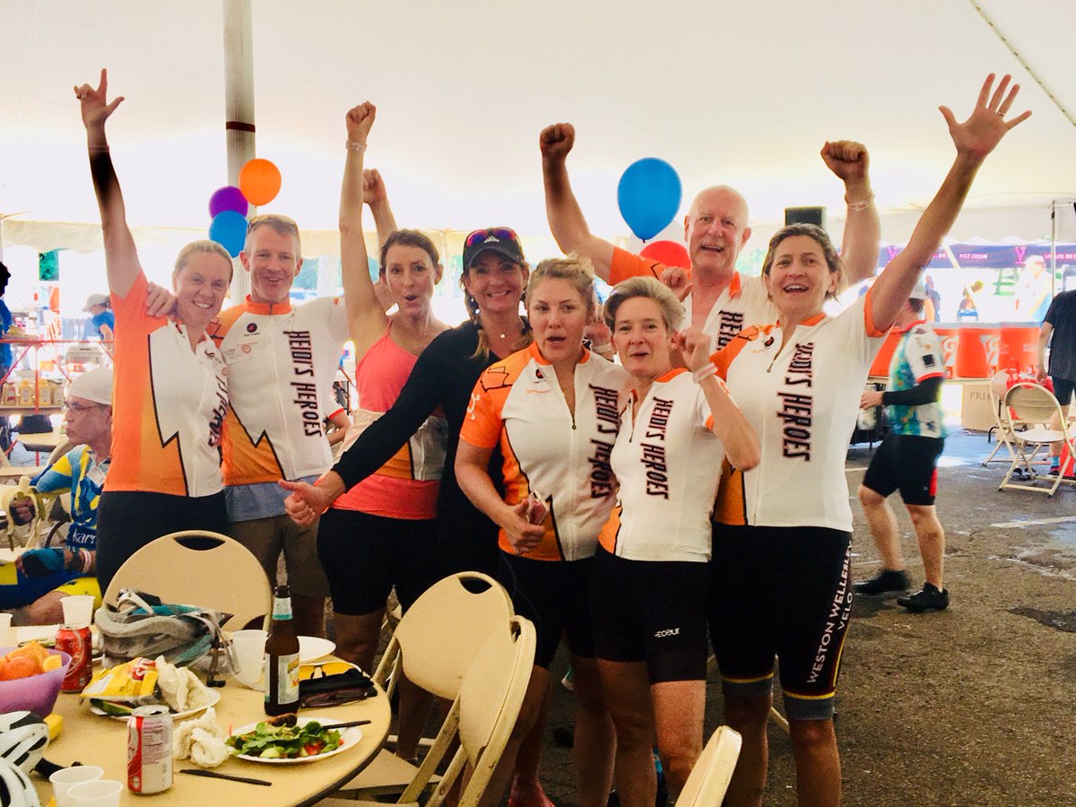 HarryProudfoot's tweet photo. This is what the after-party for a 50-mile PMC ride looks like. You can still donate. I'm about $2200 short not being a "Heavy Hitter," the PMC equivalent of a Marathon Walk Pacesetter. #cureNETcancernow #pmc #HeidisHeroes
https://t.co/uUPRaftqzF https://t.co/JPVUqNxwaC