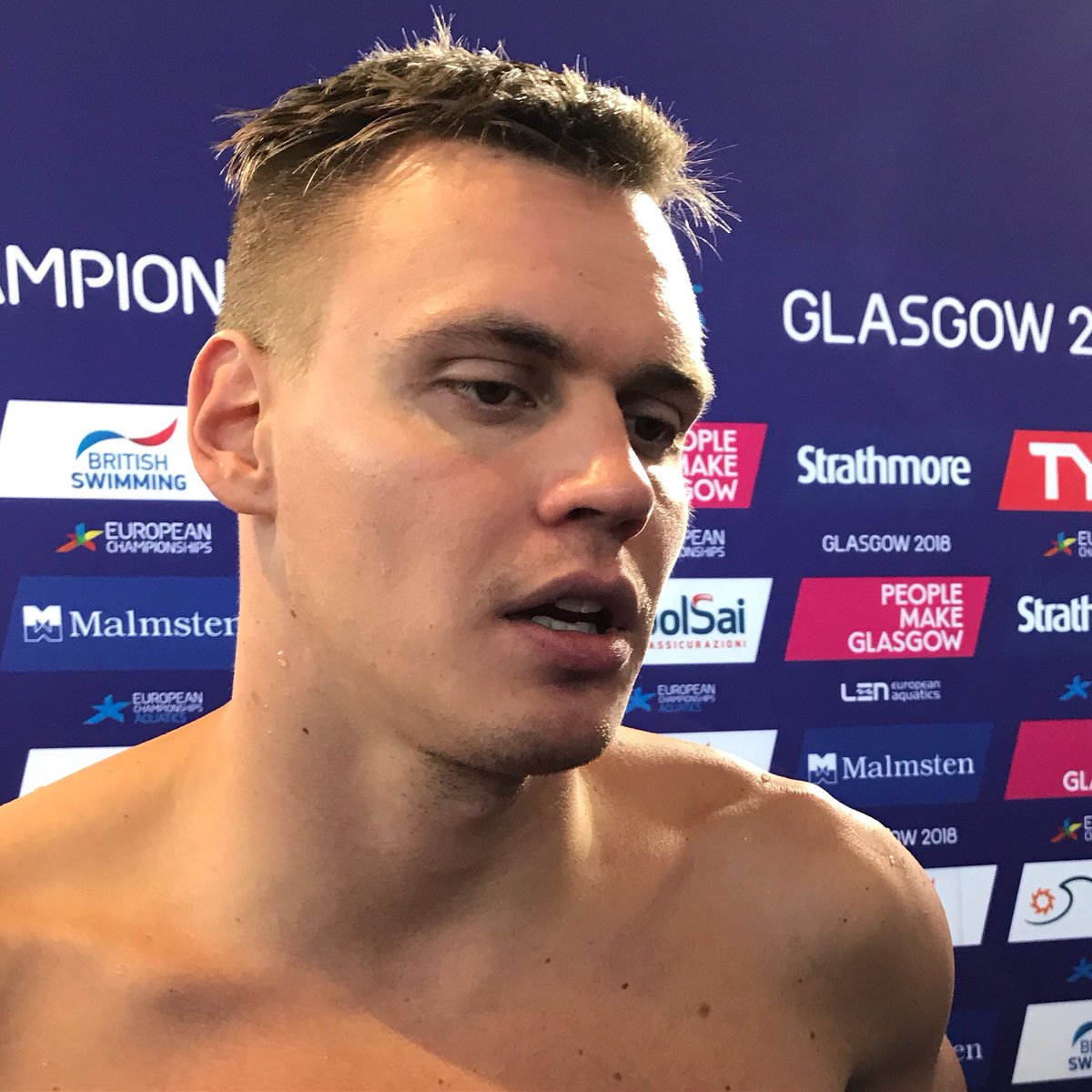 uimaliitto's tweet photo. Ari-Pekka Liukkoselle lähtöasetelmiin nähden mahtava 7. sija EM-finaalissa ajalla 22,11.
”Maaliintulo oli huono” @LiukkonenAP kommentoi uransa 4. perättäistä pitkän radan EM-finaaliaan. #emuinnit #arenasuomi #primatimber #swimmingteamfinland #glasgow2018 https://t.co/u5T4ghcPlb