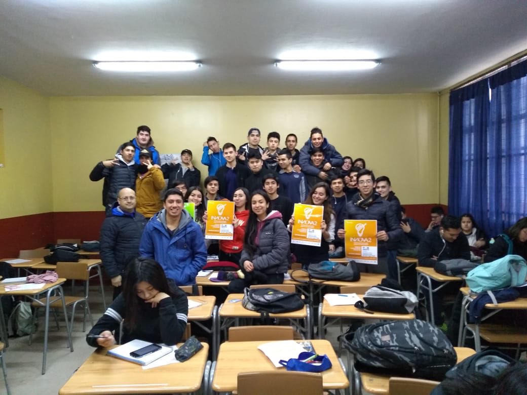 Feriainnova's tweet photo. Hoy jueves 09 de Agosto por la mañana visitamos el Liceo Alberto Blest Gana de la comuna de Los Lagos invitando a sus estudiantes a participar de la II Feria de Innovación #innova #innova2 organizada por estudiantes de Ingeniería Civil Industrial de primer año de la #UACh https://t.co/QXeIHslVsm