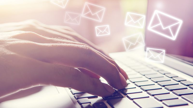 sanmar_corp's tweet photo. For #TBT, we're looking at some blasts from the recent past. Check out SanMar U #FabricBlog posts from earlier this year like "How to Write Compelling Emails": https://t.co/9pu8JE5Hpb https://t.co/wdpPBiZK4J