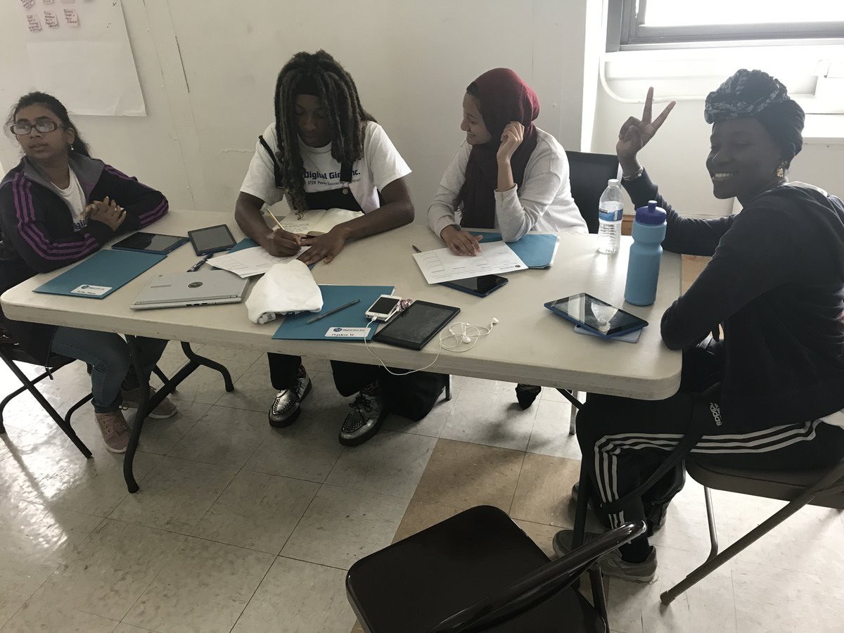 KidzCode4's tweet image. In the process of brainstorming for our website that&apos;s almost done!! #FANJAM #DigitalGirlInc #brainstorming #ideas #technology #moneymakers #diversity #PeopleOfTheFuture #AreYouReady #society #MakeAmericaGreatAgain #STEM #coding #hmtl #css #computerscience #websitedesign #woke