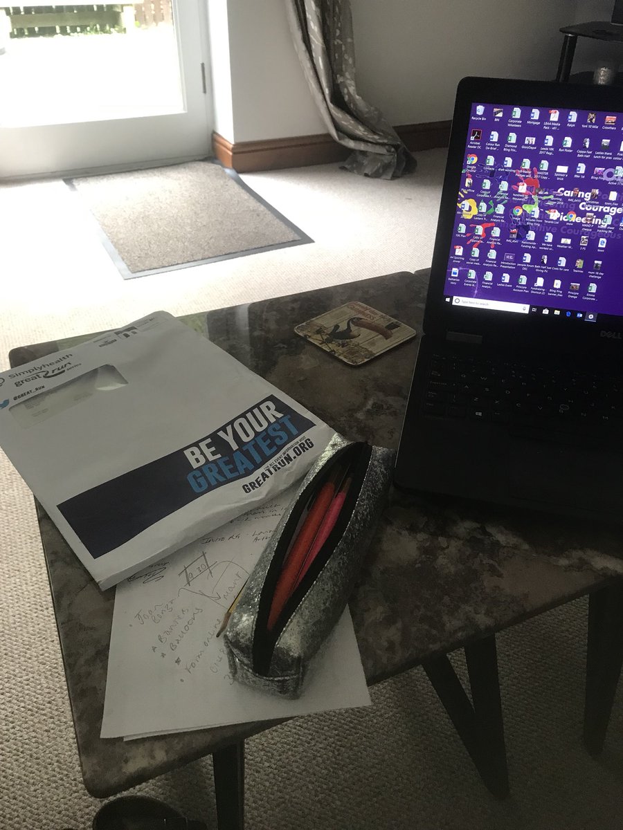 JessWfldHospice's tweet image. Look what’s arrived @Great_Run @ForgetMNotChild 💜🏃🏽‍♀️ 4 weeks to go .... waaaaaaa!!! #traintraintrain #runforest