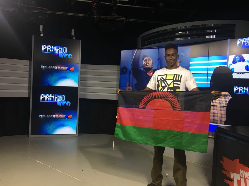 staticrecords2's tweet photo. Shoutout to @dstv_kenya for hosting music producer  of @staticrecords @andrewmoyo1 
Thank you for your support. 
#mixingandmastering #hiphop #musicproducer #musicforthesoul #musicproduction #workdontstopgrinddontstop #beatmaking #music https://t.co/I8RniX4UbH