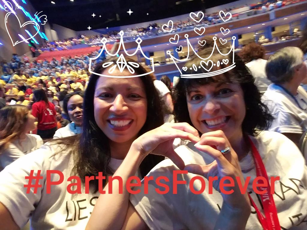 Erhernan4's tweet photo. @LiestmanES teachers excited to arrive at #AliefConvocation to receive our #AliefMission
@AliefISD #40YearAnniversity https://t.co/lwMtH6kcFR