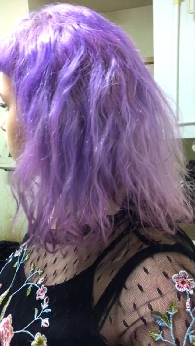 EssOrpington's tweet photo. Before and after in the salon today swipe through to see after pictures from lavender lilac 💜 to peacock blue  💙 #essensuals #toniandguy #orpington #colourchallenge #lilachair #bluehair x https://t.co/nc7ltUandz