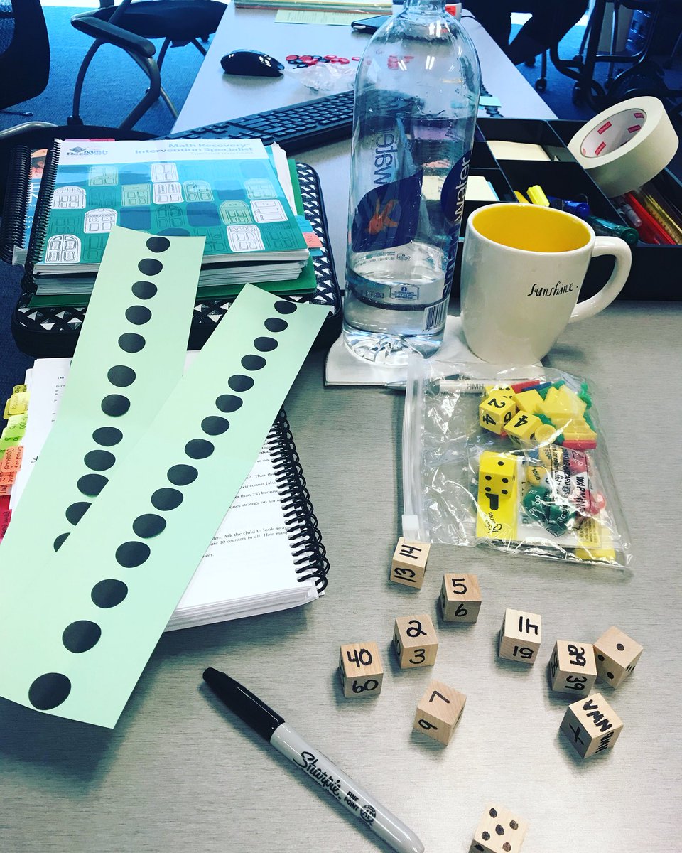 sniemi01's tweet image. Gotta love a good make and take session! 🎲                                                   #mathrecovery #mathcoachlife #rollthedice