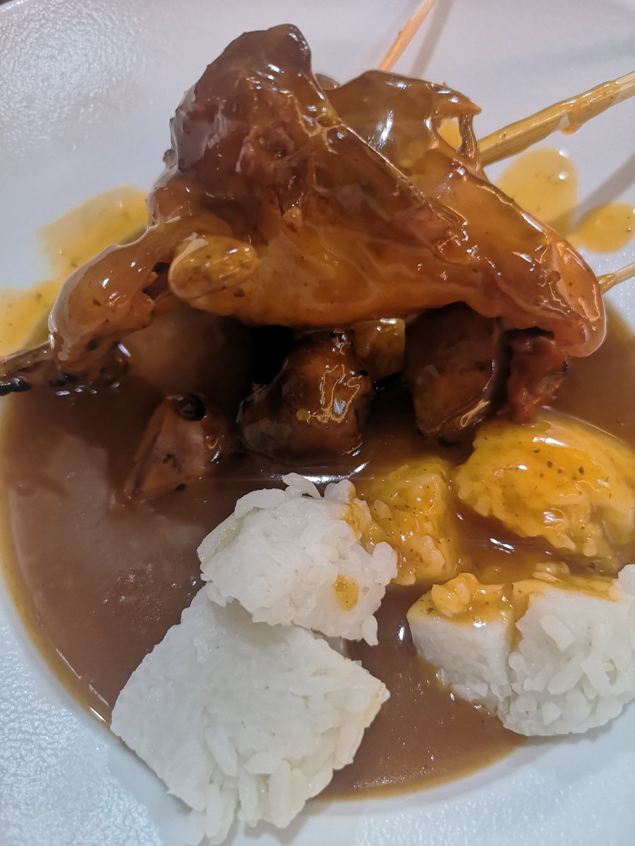 claudmramos's tweet photo. Satti is love.

#Planet57 https://t.co/Cycx2SzFps