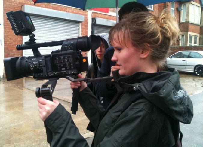 15 consejos que pueden ayudarte a materializar tu primer filme de bajo presupuesto. enfilme.com/notas-del-dia/…