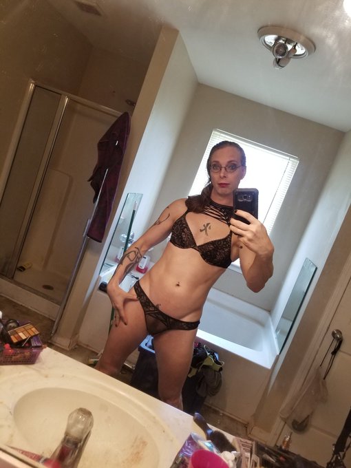 Thanks to my super fan/sub who was thoughtful and bought me this gorgeous set @Chillum2u2012 https://t<a href="/tag/thongthursday"class="tags"><span>#thongthursday</span></a>
