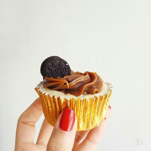 LaCocinadeIn's tweet photo. Oreo y dulce de leche cheesecake😍🍫 Si esto no es perfección, no sabemos que es entonces💕 Disponible en pack de 4 (dulce de leche,fresa,nutella y ganache de chocolate) DISPONIBLES en la tienda #LaCocinaDeIn #PostresDeIn https://t.co/sNl2ljBNuT https://t.co/mH0K3WoKgy