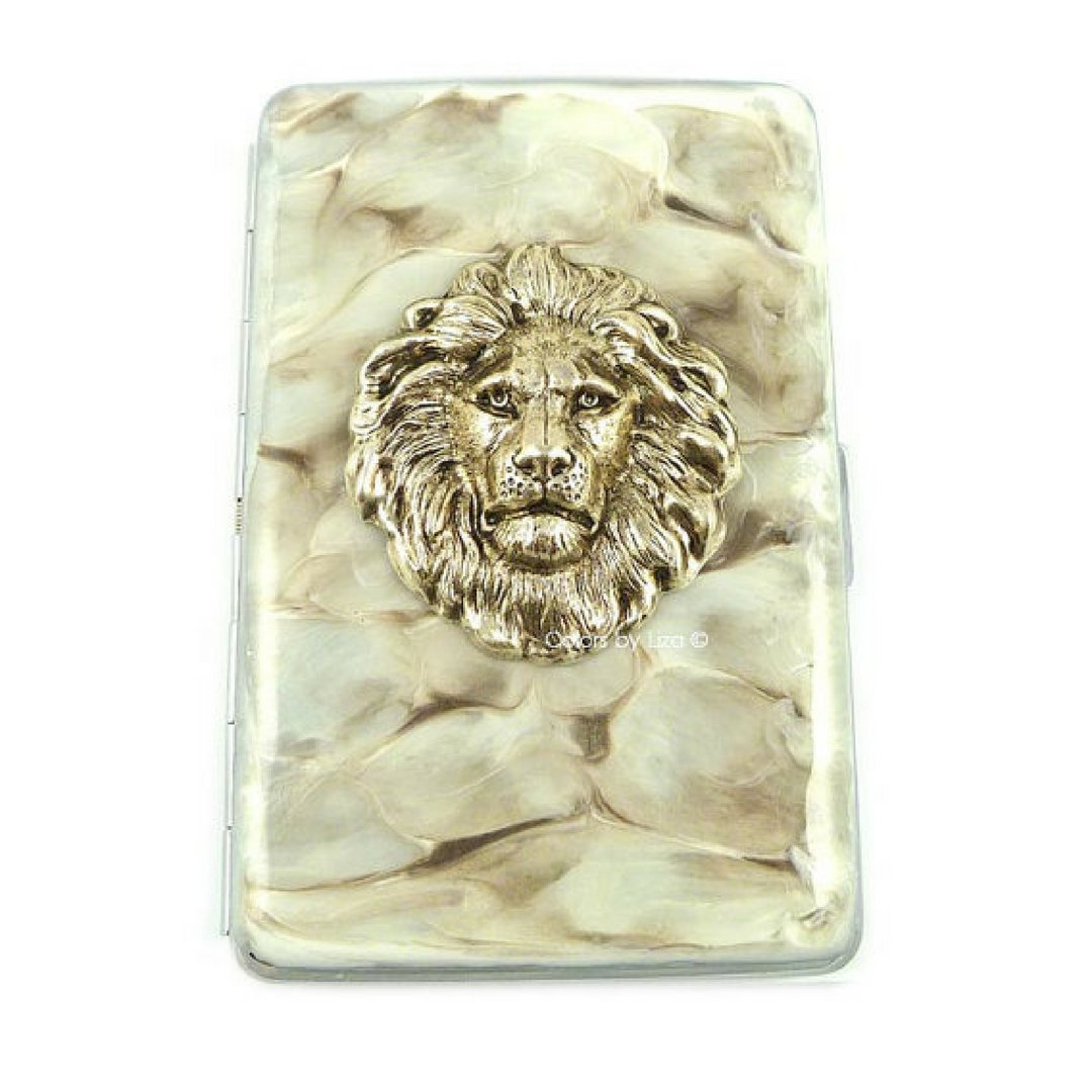 ColorsbyLiza's tweet photo. 🌟  Lion Cigarette Case  ✨ Cigarette Case by @ColorsByLiza
Shop Now: https://t.co/sTibj2GY7d
#ArtNouveau #Vintage #VintageStyle #Antique #Art #VintageFashion #VintageShop #Boho #Nouveau #Bejeweled #Enamel #HandPaint #HandPainted #Unique #Fashion #OneOfAKind #Different #Lifestyle https://t.co/JwpbKuE5KK