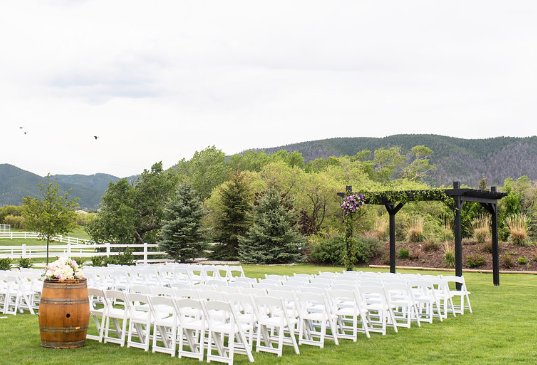 Did you miss our Garden Party Wedding feature in @COUTUREcolorado? Don't worry because here it is in all it's glory! ow.ly/r3l830lkgVx #coloradowedding #weddingvenue