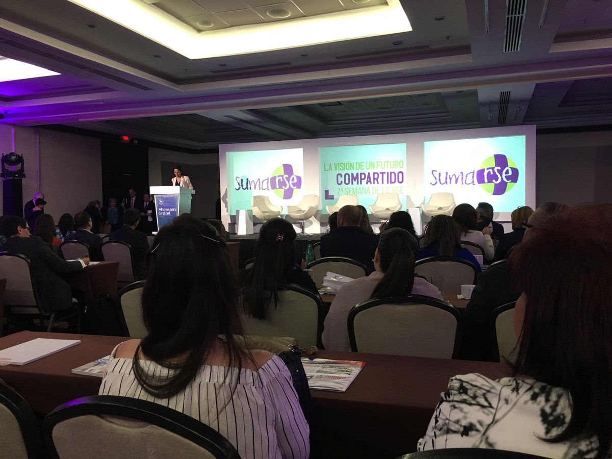 FPradoRI's tweet photo. Más de 900 personas han acudido a la #SemanaRSE2018 Enhorabuena a ⁦@tdealfaro⁩ y ⁦@Sumarse⁩ por el éxito de este evento. Ha sido un honor haber participado. #RSE #Panamá https://t.co/jqfvZ9mK50